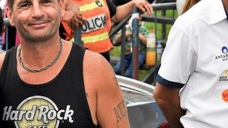 El piloto Sergio Cerdera, denunciado por amenaza de muerte en Villa Tacú