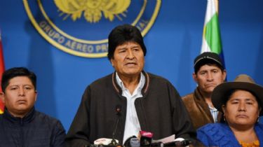 Hablan de "orden de aprehensión" para Evo Morales quien confrmó la noticia