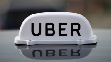 Varios usuarios de Uber denuncian que el servicio les cobró 100 veces más que la tarifa original