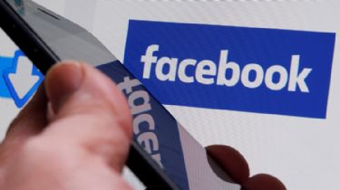 Facebook suspende "decenas de miles" de aplicaciones por violaciones de privacidad de los usuarios