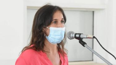 La ministra Claudia Grynszpan dio positivo de coronavirus 