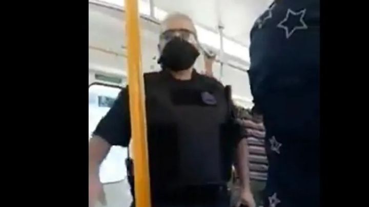 Policía retó a los usuarios de un tren por no llevar barbijo
