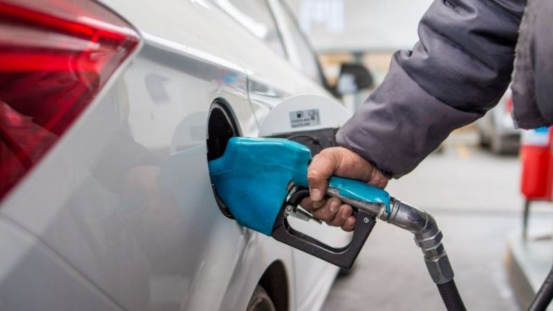 Los combustibles se suman a Precios Justos: ¿Cuáles son los topes de aumentos hasta marzo?