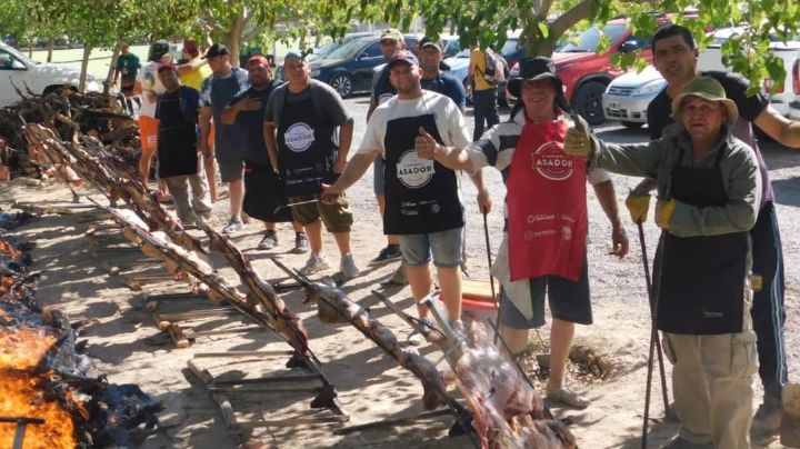 Récord sudamericano: sanjuaninos asaron 600 kilos de punta de espalda