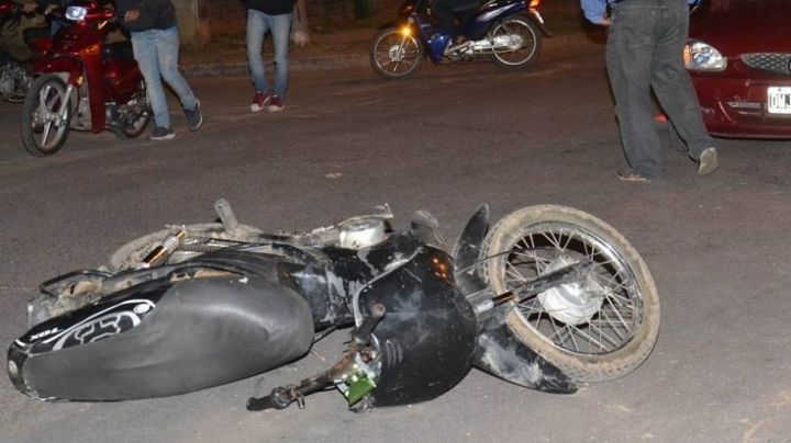 Un hombre se cayó en moto en Rivadavia y sufrió serias heridas