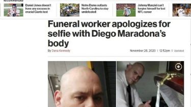 Condenaron al empleado que fotografió a Maradona dentro del ataúd