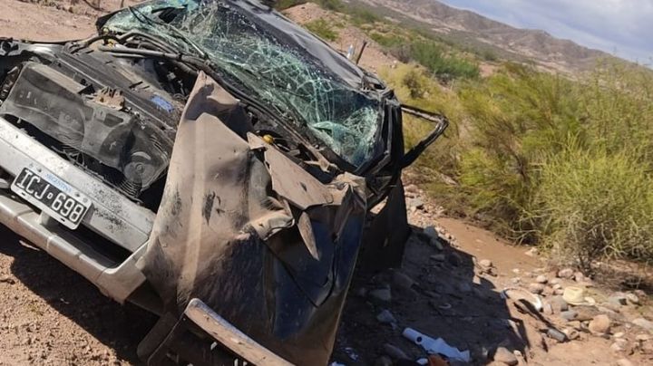 Vuelco brutal terminó con tres fallecidos en Ruta 40