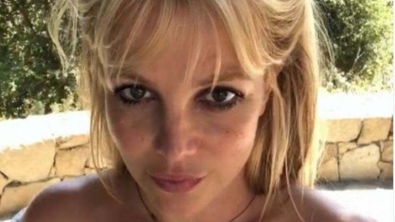 "Besa mi cu... blanco": Britney Spears cumplió 40 años y no se quedó callada