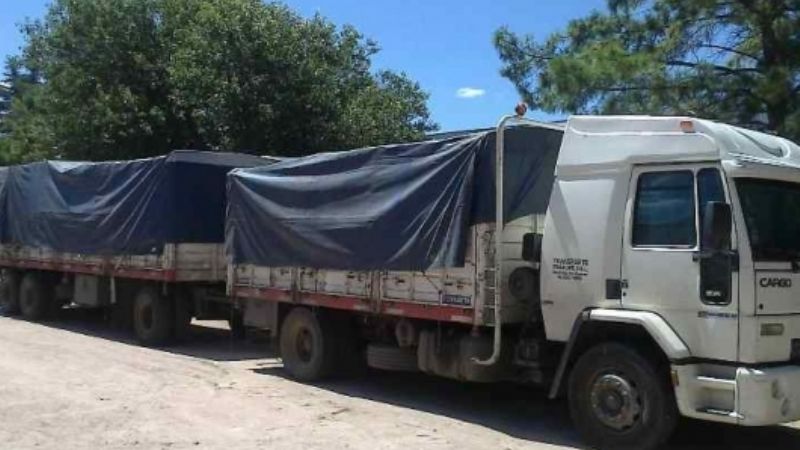 Investigan el presunto robo de un camión con acoplado en Santa Lucía