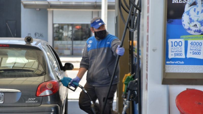 Desde YPF negaron que en diciembre haya un aumento de combustibles
