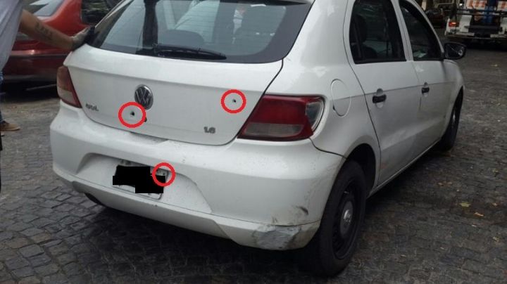 Terror en Rawson: le balearon el auto a una mujer en el barrio Güemes