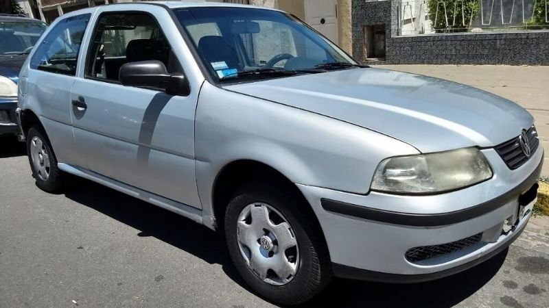 Misterio en Rivadavia: le estacionaron un auto en la puerta y nunca volvieron
