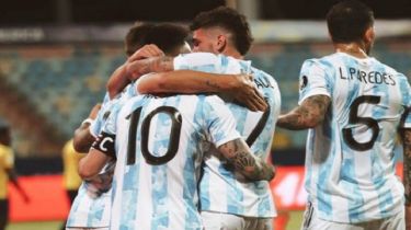 Los pibes ya se extrañan: la divertida charla en redes de Messi y sus amigos