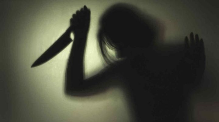 Violento ataque en un consorcio: una mujer atacó a su ex con un cuchillo