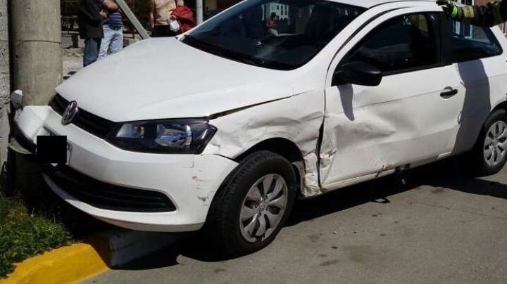 Mañana accidentada en Concepción: motociclista terminó herido tras un choque