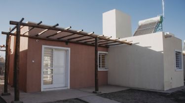 Avances:  IPV incorporará termotanques solares en sus viviendas