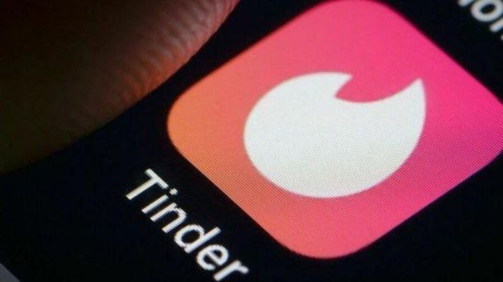 Una mujer dio 19 requisito para una cita en Tinder y los memes explotaron