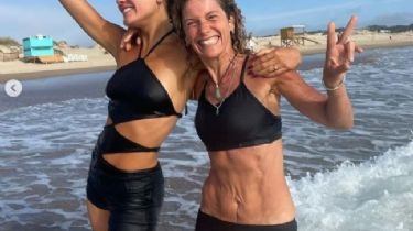 María Sola, la sensual hija modelo de Maru Botana, posó desde la playa