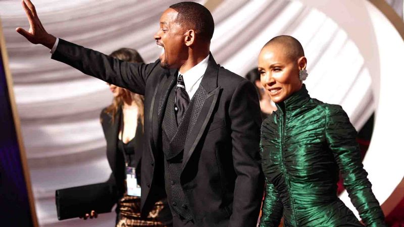 Inesperado: Will Smith abofeteó a Chris Rock en los premios Oscar