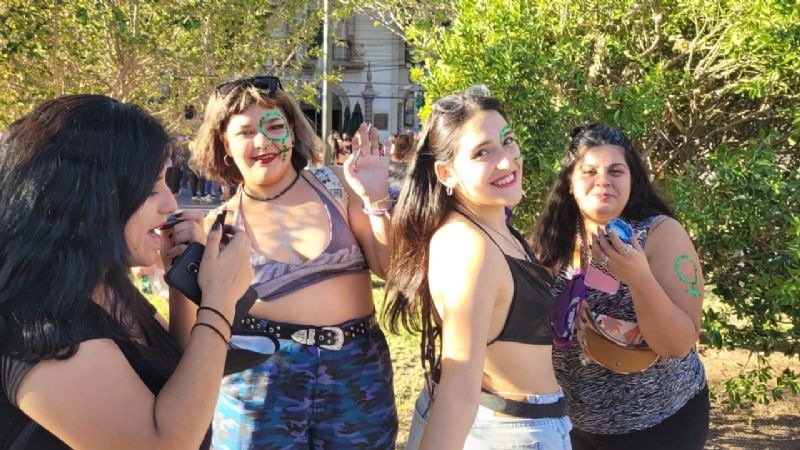 Así las mujeres tomaron las calles sanjuaninas en la marcha del 8M