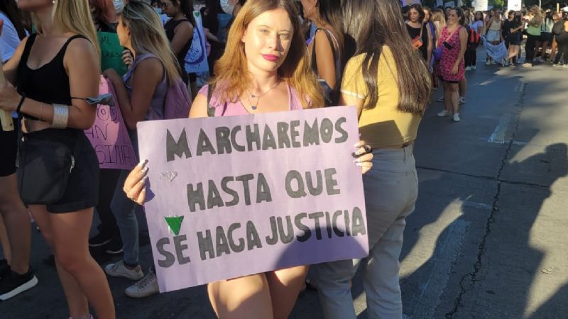 Así las mujeres tomaron las calles sanjuaninas en la marcha del 8M