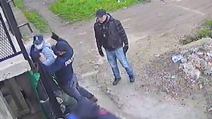 Ametralladoras y capuchas: falsos policías sembraron el miedo en un asalto