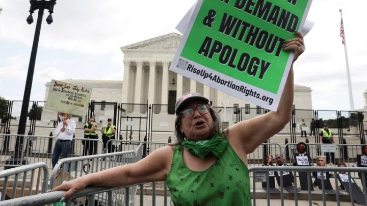 La Corte Suprema de Estados Unidos derogó el derecho al aborto