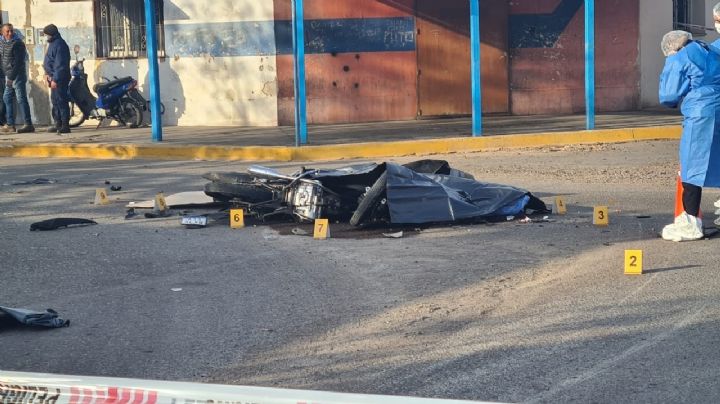 Sábado fatal en San Juan: un hombre murió luego de chocar contra un árbol