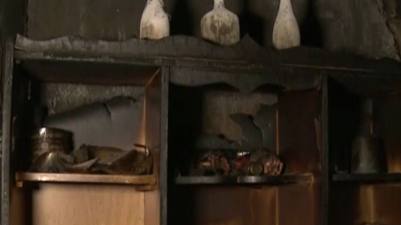 En un descuido, su casa ardió en llamas y perdieron todo el comedor