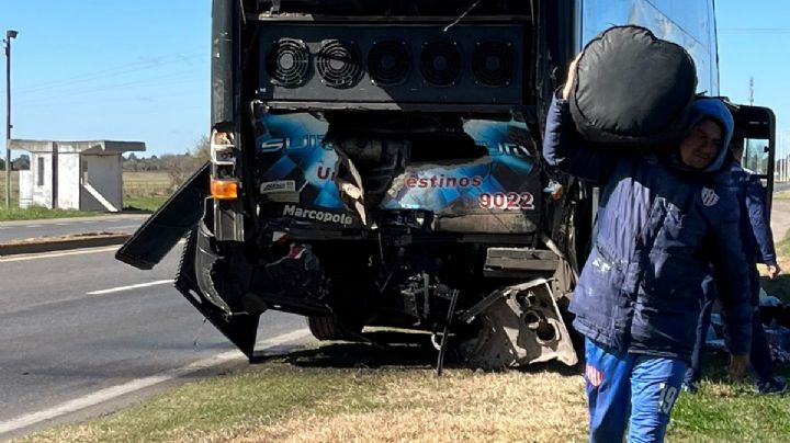 Susto en Santa Fe: el plantel de Unión sufrió un accidente en plena ruta