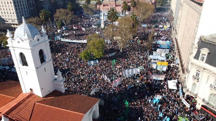 500 mil personas se convocaron en apoyo a Cristina Kirchner