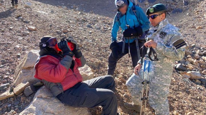 Tras casi 30 horas de trabajo, rescataron a montañistas haciendo cumbre en el Mercedario