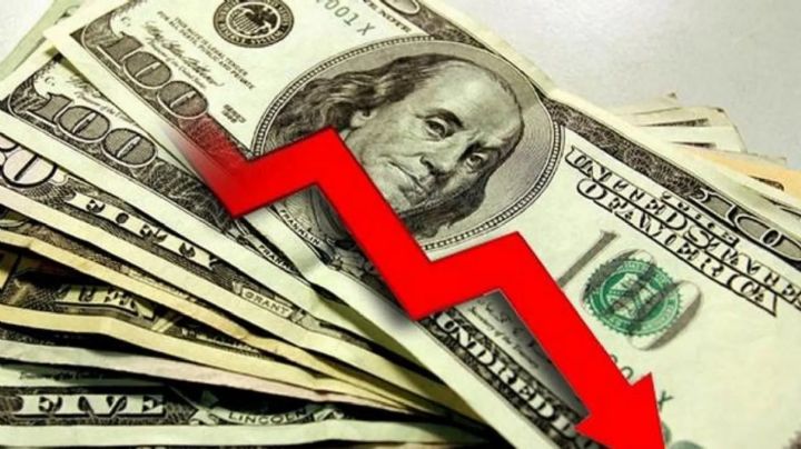 ¿A qué se debe la caída del dólar blue, que lleva cinco días de baja consecutivas?