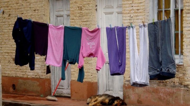 Insólito: puso a secar la ropa en la soga y se la robaron