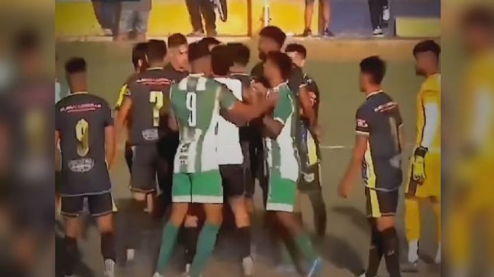 Video: así fue el ataque al árbitro que suspendió el Desamparados - Colón