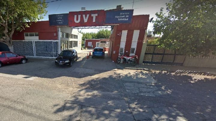 Daños y robos en más de 5 vehículos mientras se disputaba un partido en la UVT