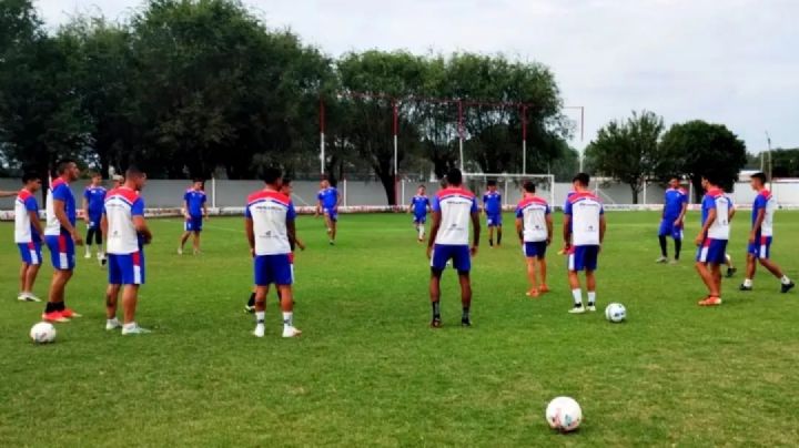 Peñarol recibe a Ciudad  Bolívar con la urgencia de quedarse con los 3 puntos