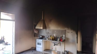 Tragedia: murió una niña que quedó atrapada en un incendio en su casa