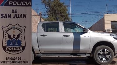 Robaron una camioneta en Mendoza y apareció abandonada en Capital