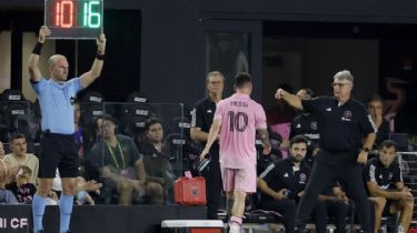 Se encendieron las alarmas: Messi salió reemplazado en el primer tiempo