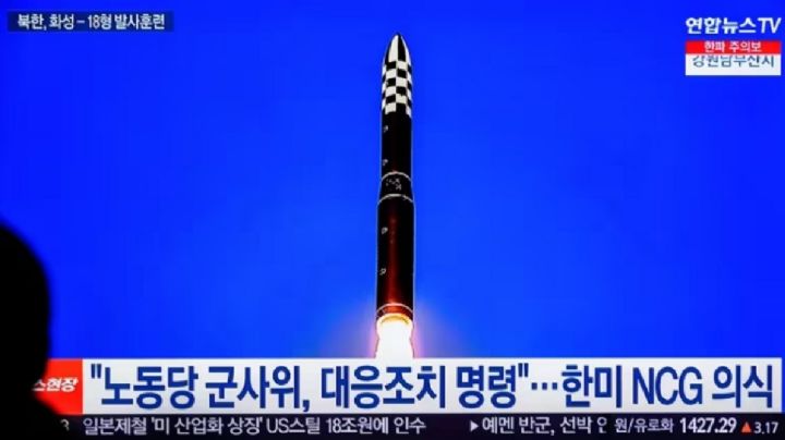 Corea del Norte disparó un misil balístico de alcance intermedio que podría llegar a bases estadounidenses lejanas