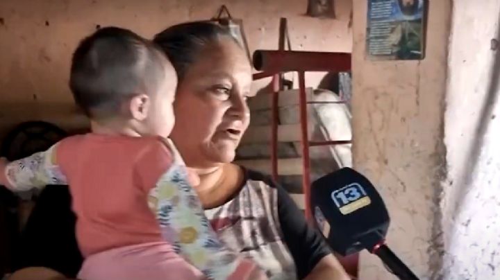 Una familia con un bebé y dos personas con discapacidad piden asistencia urgente tras inundarse