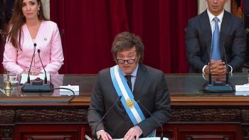 Milei llamó a toda la política a firmar el 'Pacto de Mayo' en Córdoba